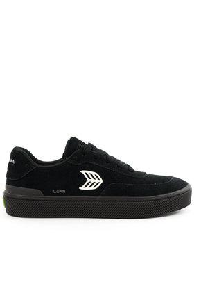 Buty Cariuma - Luan Pro All Black Suede Ivory Logo Sneaker