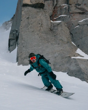 Kurtka snowboardowa Jones - Shralpinist Stretch Recycled 3L (atlantic blue)