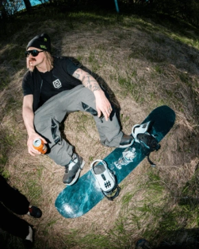 Deska snowboardowa Yes - Halldor