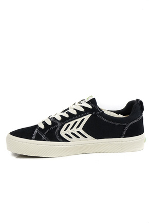 Buty Cariuma - Catiba Pro (black/contrast thred ivory logo)